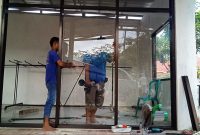 Gaji Tukang Almunium Kaca Indonesia