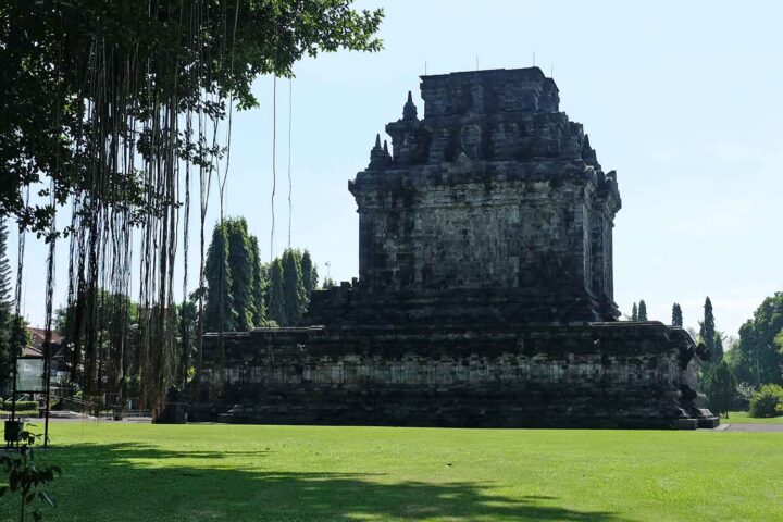 Gaji PT Taman Wisata Candi Borobudur Terbaru