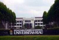 Gaji Lulusan Universitas Riau (UR) Terbaru