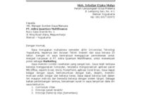 menyesuaikan surat lamaran terbaru