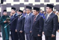 gaji kenaikan guru pns tabel penggajian tunjangan asn sistem kinerja juknis remunerasi permendikbud yakni sebelumnya baca silahkan tni rpp berdasarkan