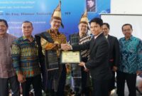 Peran dan Gaji Pegawai Universitas (Rektor, Dekan, dll.) terbaru