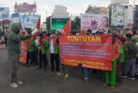 karyawan gaji bawah bantuan koperasi