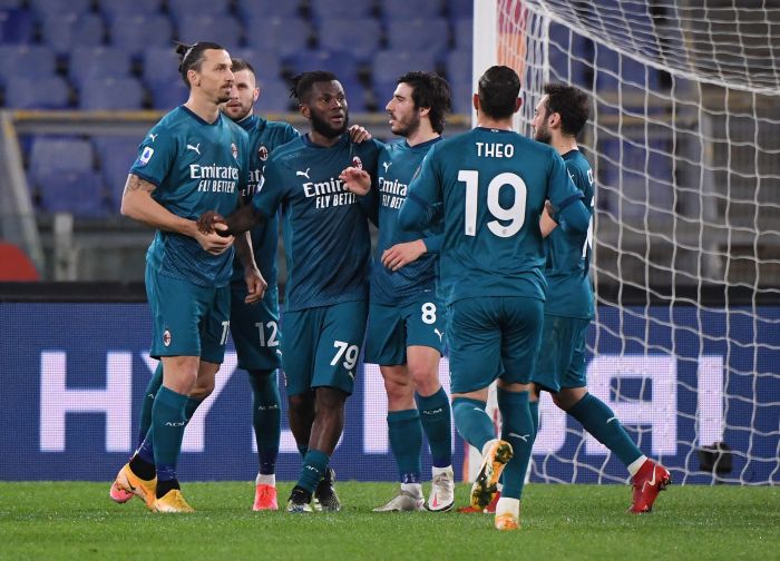 Milan panathinaikos laga giroud uji coba kalahkan bikin gol menang bintang