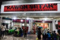 Gaji Karyawan Warung Makan Rawon Setan Mbak Endang