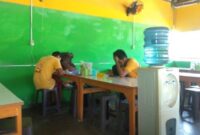 Gaji Karyawan Warung Makan Tongseng Pak Min