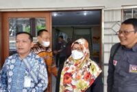 Gaji Karyawan Warung Bu Ageng