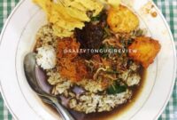 Gaji Karyawan Warung Makan Pecel Rawon Bu Tri