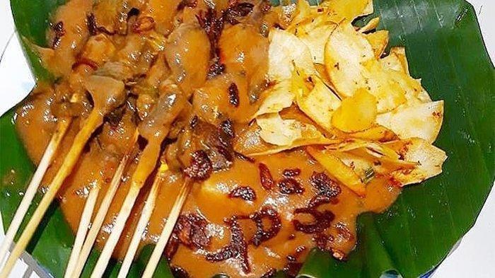 Gaji Karyawan Warung Makan Sate Padang Ajo Ramon
