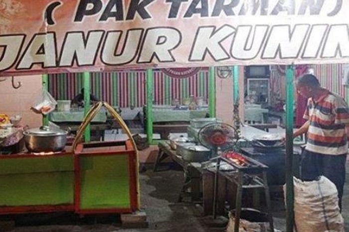 Gaji Karyawan Warung Sate Samirono