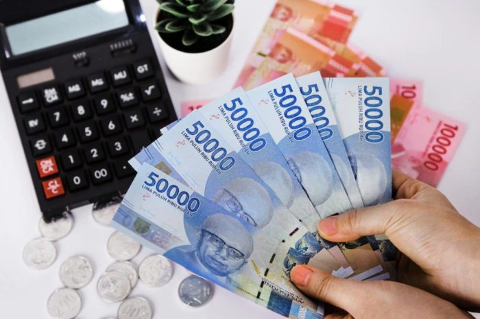 Gaji Karyawan Toko Murah Rejeki