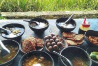 Gaji Karyawan Soto Bathok Mbah Katro