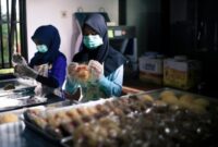 Gaji Karyawan Warung Makan Bakmi Jawa Pak Tris