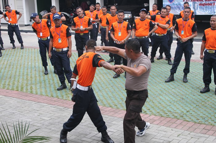 Galeri Gaji PT Heksa Garda Utama