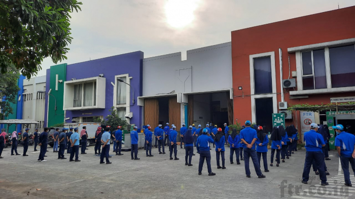 Gaji PT Tokai Kagu Indonesia