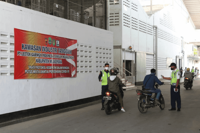 Gaji PT Leetex Garment Indonesia Semua Jabatan Terbaru 2024 Gaji PT Uniflex Kemasindah
