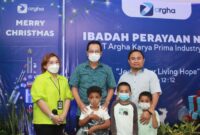 Gaji PT Argha Karya Prima Ind