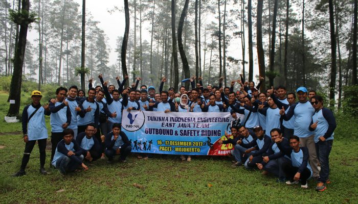 Outbound PT Taikisha Indonesia Engineering di Hutan Pinus Pacet Gaji PT Taikisha Manufacturing Indonesia