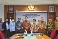 Gaji PT Widodo Makmur Unggas