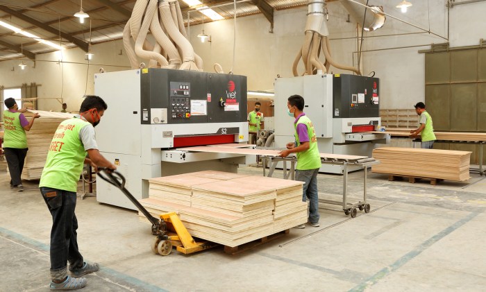 Gaji PT Kudos Istana Furniture